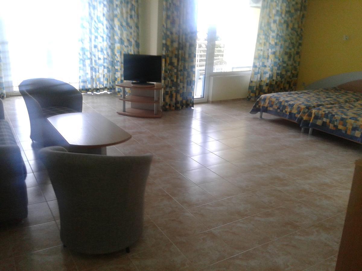 Hotel Perun Νεσέμπαρ Εξωτερικό φωτογραφία